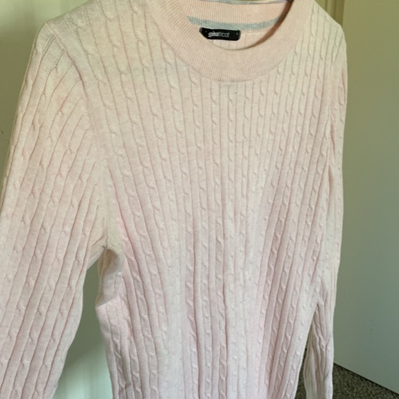 Pink Sweater - Picture 2 of 5
